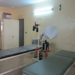 La sala operatoria con il microscopio